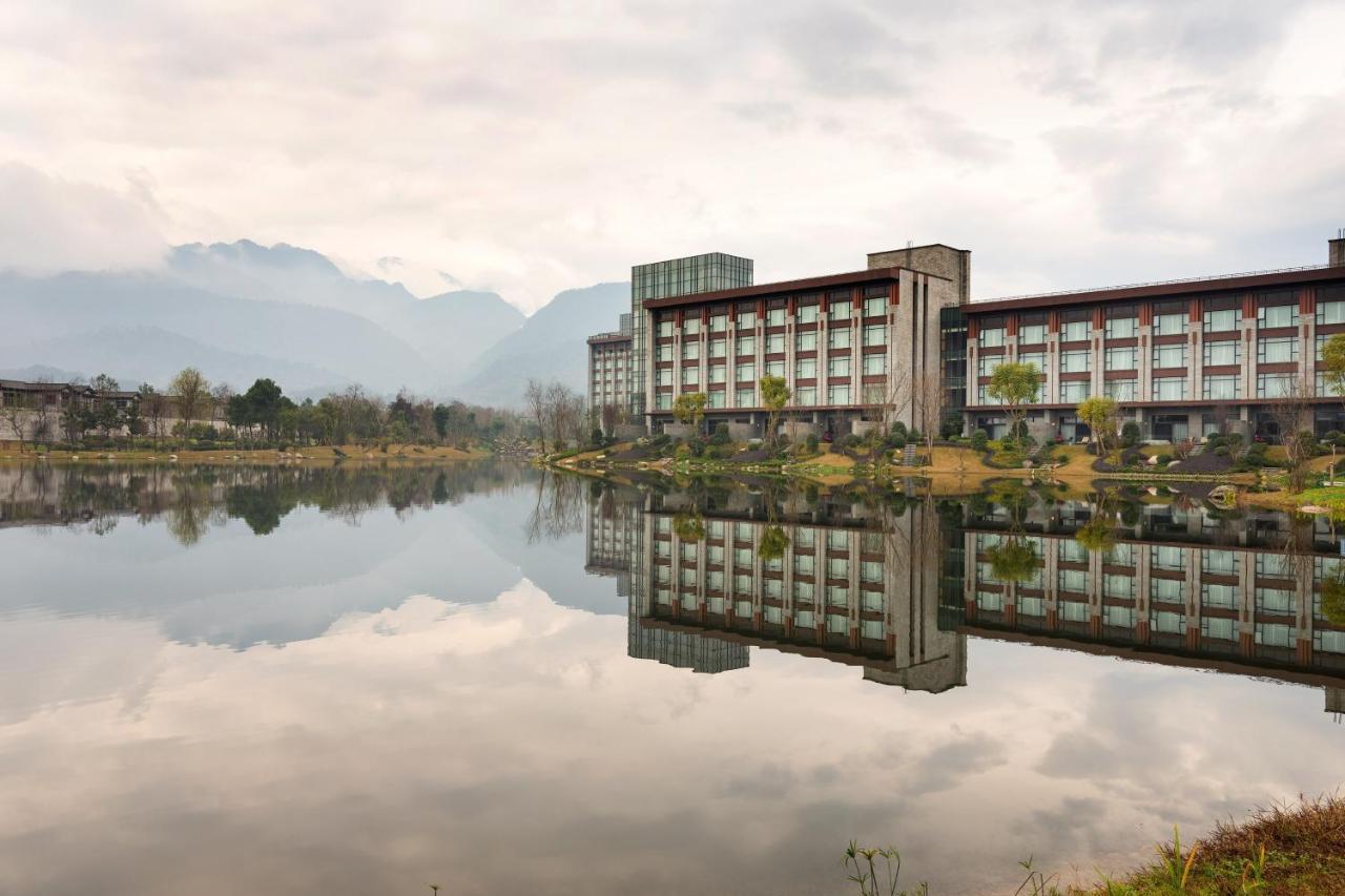 Le Meridien Emei Mountain Resort Эмэйшань Экстерьер фото