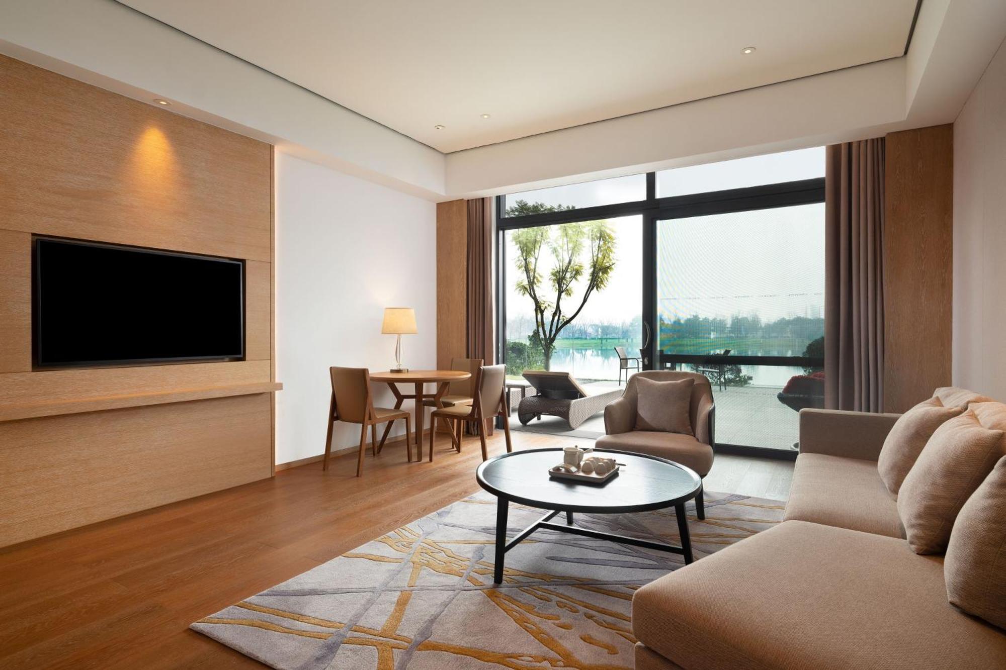 Le Meridien Emei Mountain Resort Эмэйшань Экстерьер фото