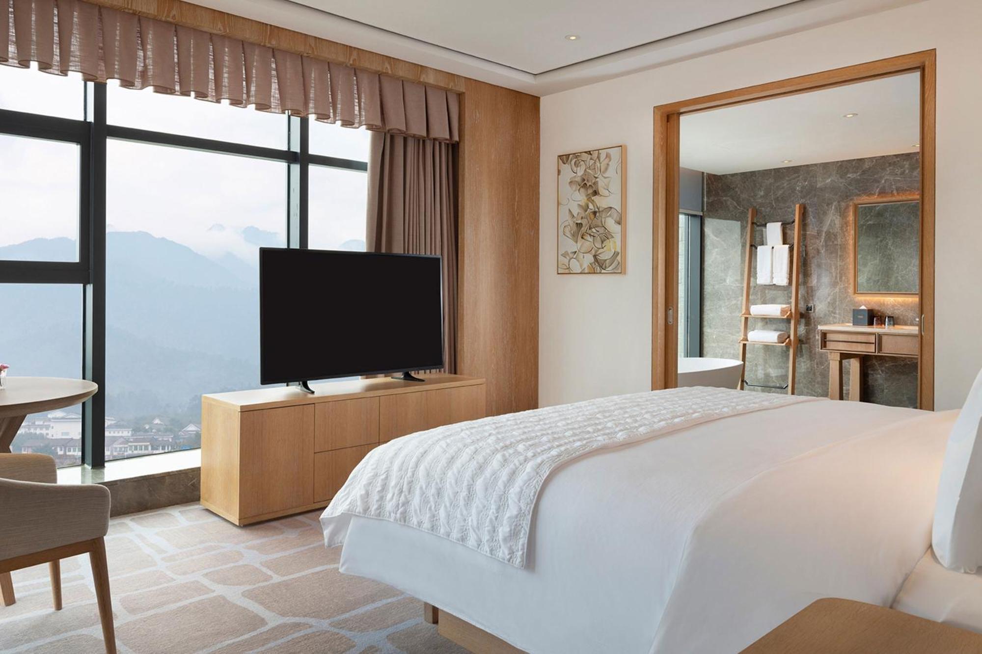 Le Meridien Emei Mountain Resort Эмэйшань Экстерьер фото