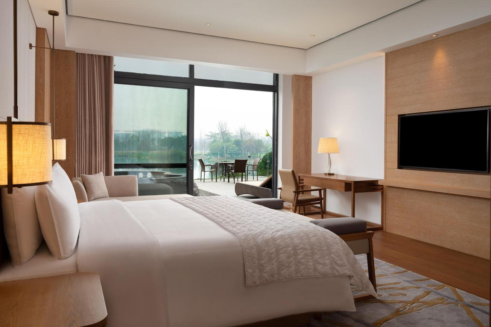 Le Meridien Emei Mountain Resort Эмэйшань Экстерьер фото
