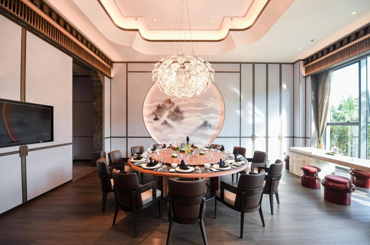 Le Meridien Emei Mountain Resort Эмэйшань Экстерьер фото