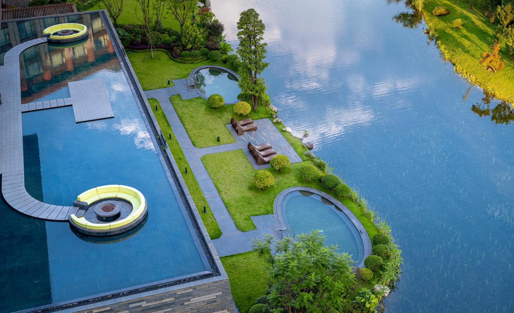 Le Meridien Emei Mountain Resort Эмэйшань Экстерьер фото